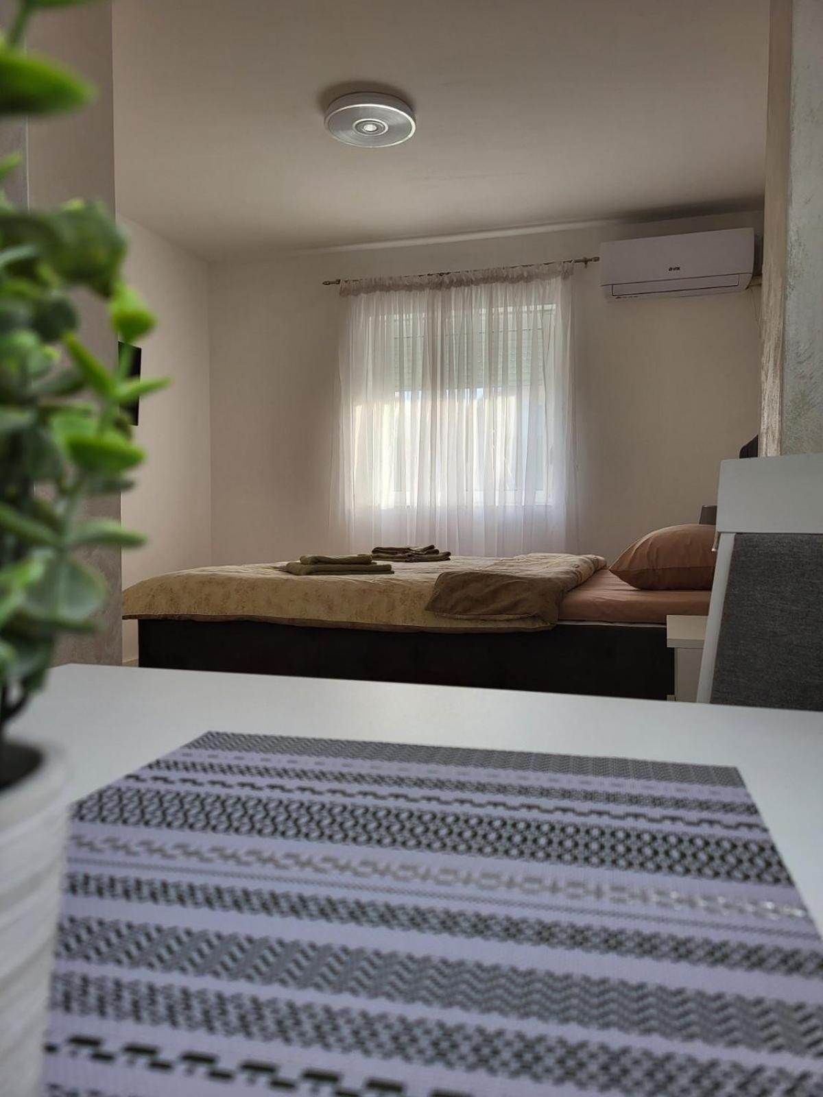 Sleep & Go Leilighet Surčin Eksteriør bilde